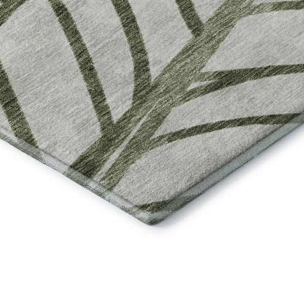 HomeRoots 8' Olive Green Floral Round Rug - Washable, Stain Resistant, UV Protected for Family Spaces 662510