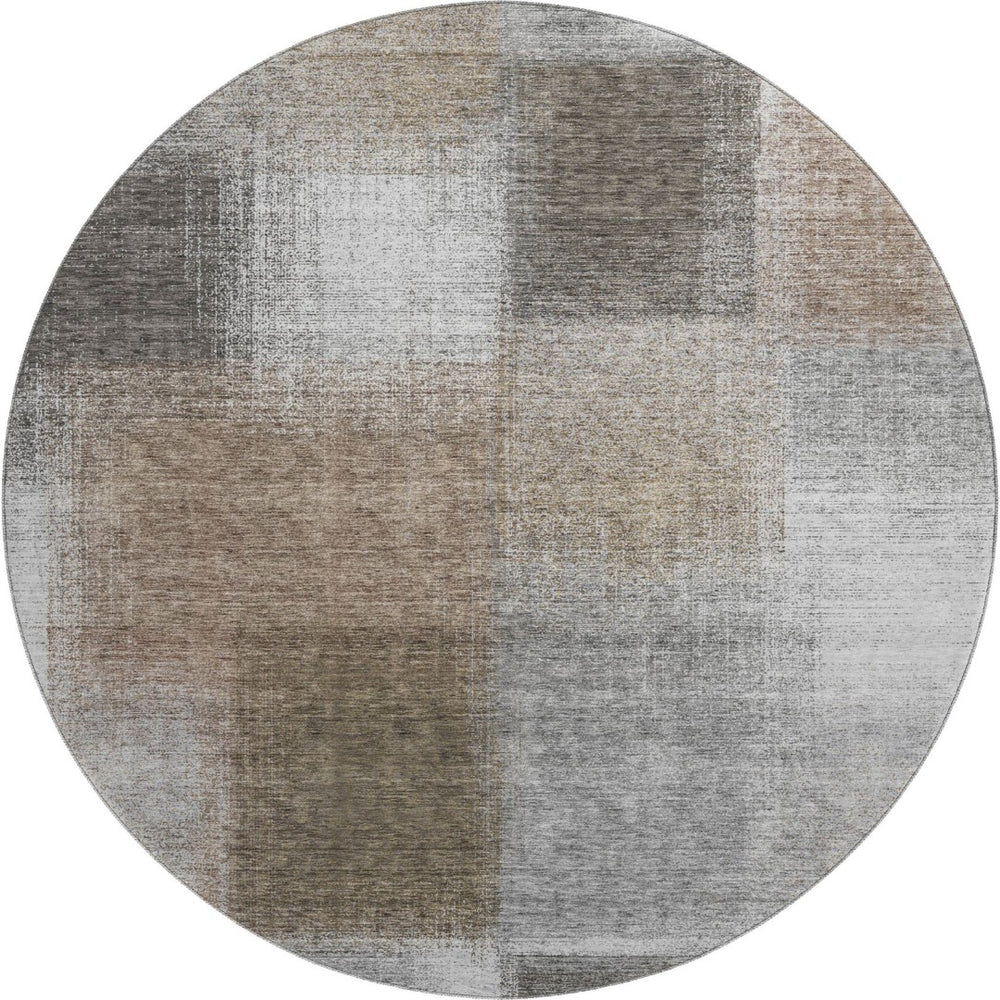 HomeRoots 8' Silver Beige & Gray Abstract Washable Round Rug - UV Protected, Easy-Care, Perfect for Homes 662588