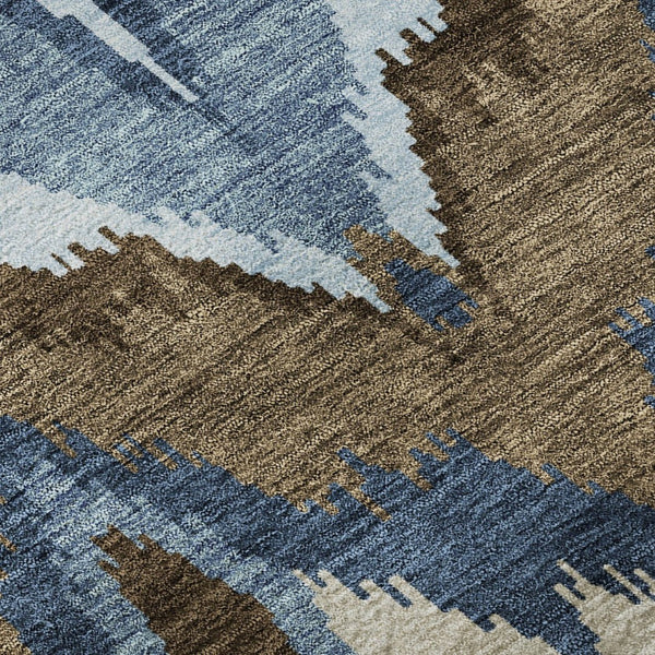 HomeRoots 8' Stylish Blue, Brown & Beige Ikat Washable Round Rug - UV Protected, Durable, and Easy Care! 662618