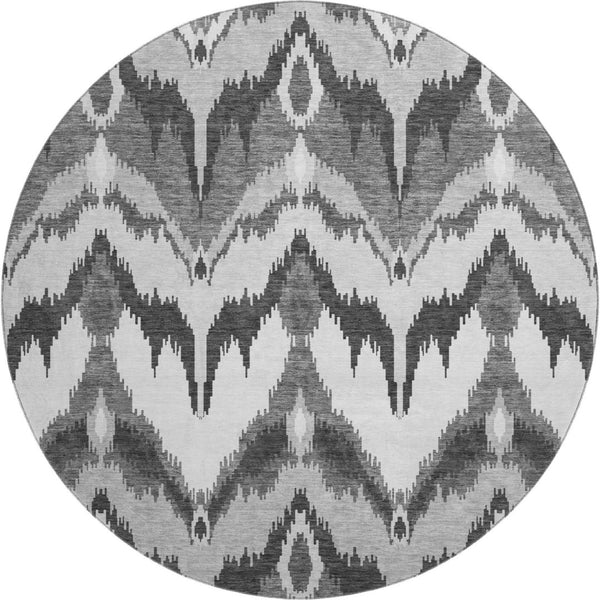 HomeRoots 8' Gray and Silver Ikat Washable Round Rug - Durable, Stylish, UV-Protected for High-Traffic Spaces 662642
