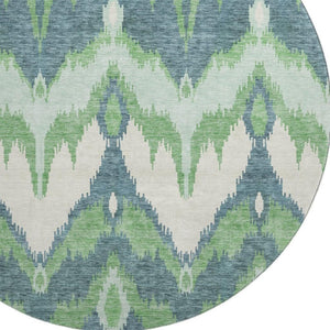 HomeRoots 8' Green And Ivory Ikat Round Rug - Washable, Stain Resistant, UV Protected for Modern Living Spaces 662648