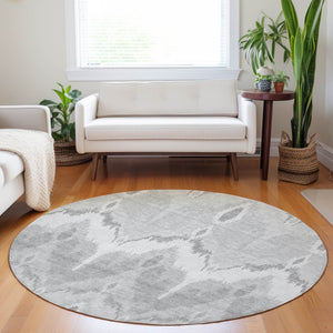 HomeRoots 8' Silver and Gray Ikat Washable Round Rug – Durable, Stain-Resistant with UV Protection for Homes 662672