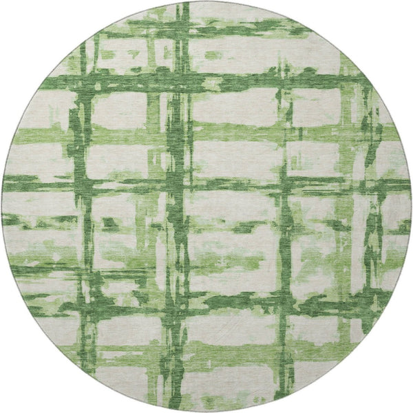 HomeRoots 8' Striped Green and Ivory Washable Round Rug with UV Protection - Stylish, Durable, and Easy Care! 662780