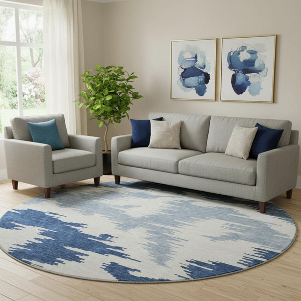 HomeRoots 8' Navy Blue and Ivory Abstract Round Rug - Washable, UV Protected, Durable for Modern Spaces 662864