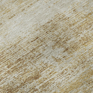 HomeRoots 8' Gold And Beige Abstract Round Rug – Washable, UV Protected, Stylish & Durable for Busy Homes 662924