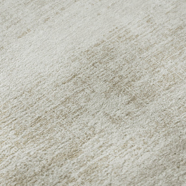 HomeRoots 8' Ivory and Beige Abstract Washable Round Rug - UV Protected, Durable, Stylish for High Traffic Areas 662930