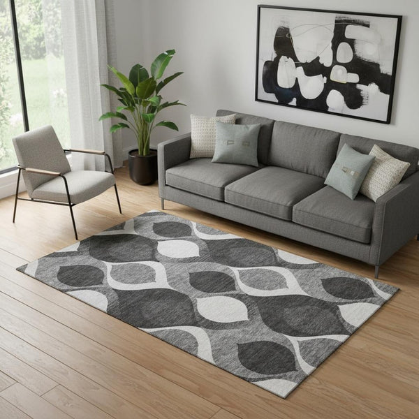 HomeRoots 5' X 8' Black And Silver Ogee Area Rug - Stylish, Washable, UV-Protected for Homes with Kids & Pets 663043