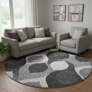 HomeRoots 8' Black And Silver Ogee Round Rug - Washable, UV Protected, Durable Design for High Traffic Areas 663044