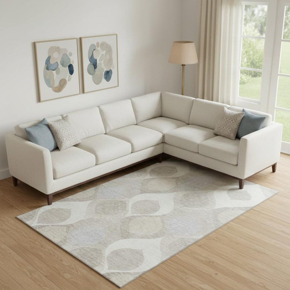 HomeRoots 9' X 12' Elegant Ogee Pattern Area Rug in Ivory, Beige, & Gray - Washable, UV Protected, Stain Resistant 663070