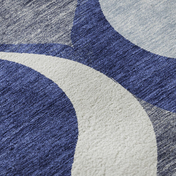 HomeRoots 5' X 8' Transitional Navy Blue Ivory & Gray Ogee Area Rug - Washable, UV Protected & Durable Design 663079