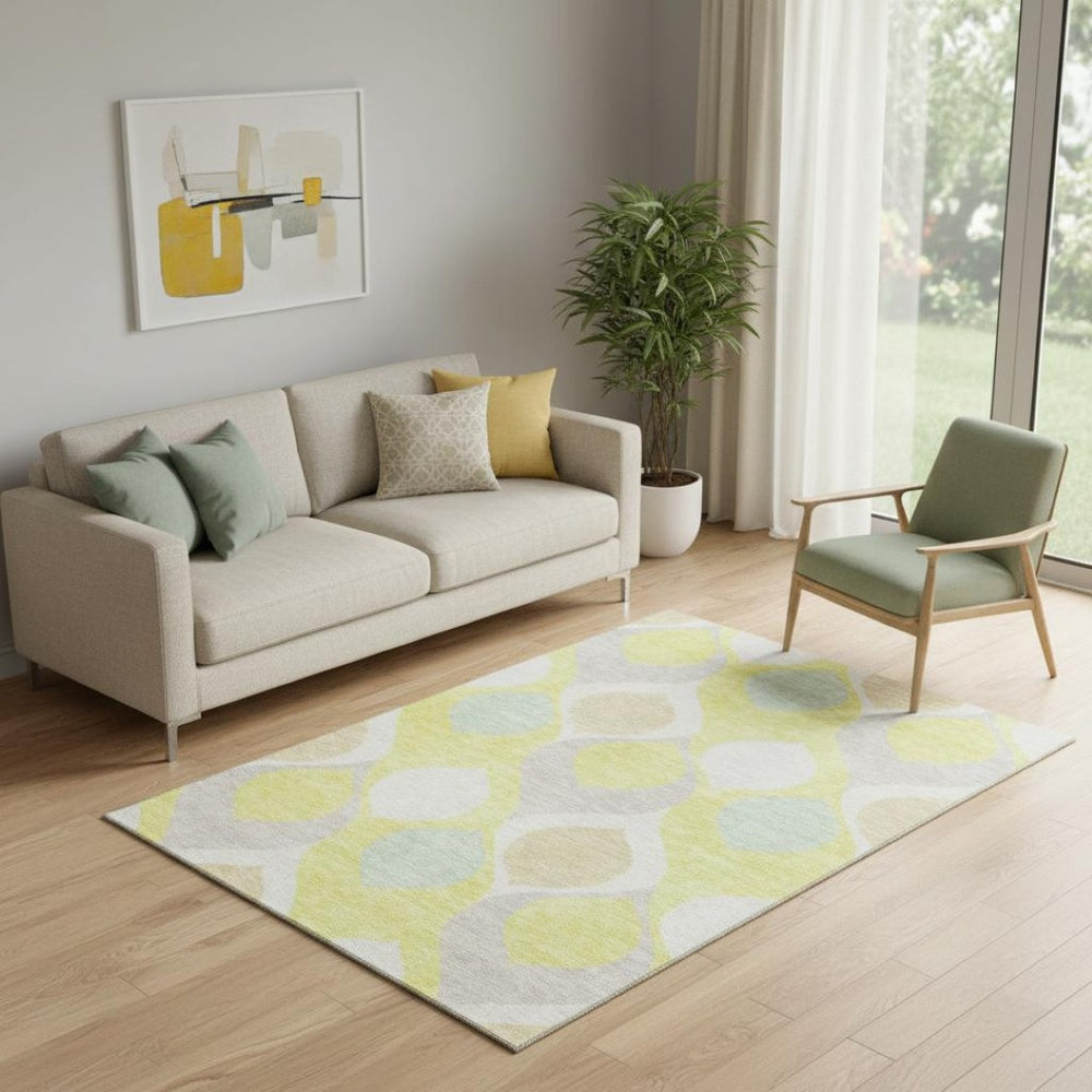 HomeRoots 5' Ogee Washable Area Rug in Yellow, Ivory & Gray - Durable, UV Protected & Stain Resistant Design 663103