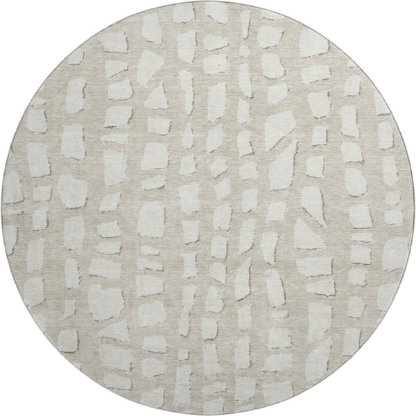 HomeRoots 8' Beige and Ivory Cobblestone Round Rug – Washable, UV Protected, Perfect for High-Traffic Spaces! 663338