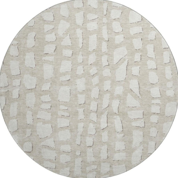 HomeRoots 8' Beige and Ivory Cobblestone Round Rug – Washable, UV Protected, Perfect for High-Traffic Spaces! 663338