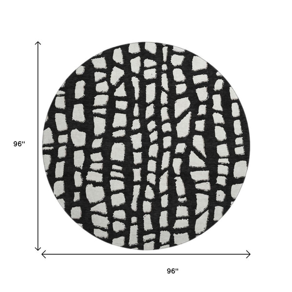 HomeRoots 8' Black and Ivory Cobblestone Washable Round Rug - UV Protected, Durable & Easy-Clean Design! 663344