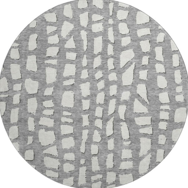 HomeRoots 8' Gray and Ivory Cobblestone Washable Round Rug - UV Protected, Stain-Resistant, Ideal for High-Traffic Areas 663356