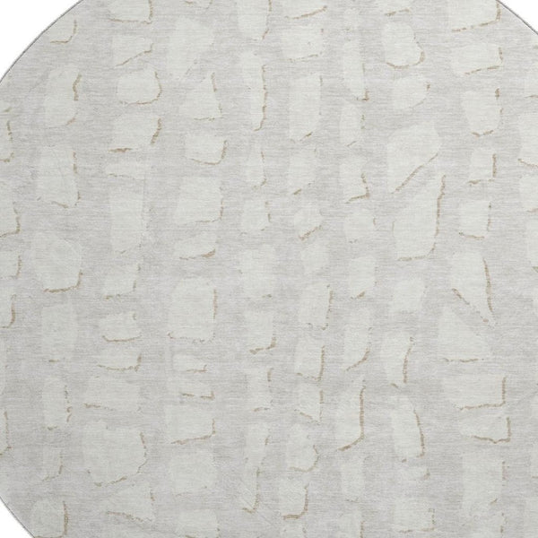 HomeRoots 8' Ivory and Beige Cobblestone Round Rug - Washable, UV-Protected, Stain-Resistant, Durable Design 663362