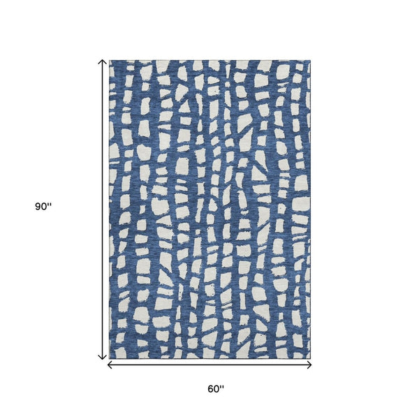 HomeRoots 5' X 8' Navy Blue & Ivory Cobblestone Washable Area Rug with UV Protection for Stylish Living Spaces 663367