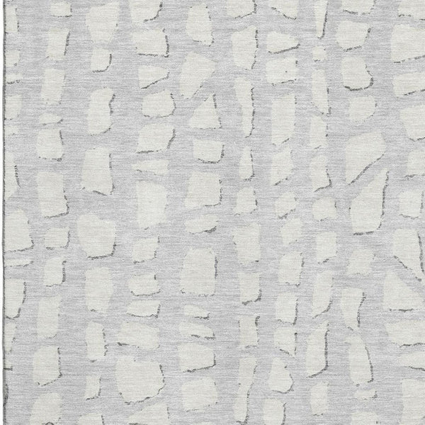 HomeRoots 9' X 12' Silver And Ivory Cobblestone Area Rug – Stylish, Washable, UV-Protected for High-Traffic Spaces 663388