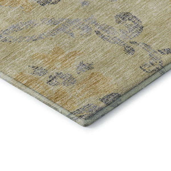 HomeRoots 8' Gold, Gray & Silver Floral Washable Round Rug - Durable, UV-Protected, Ideal for High-Traffic Areas 663963