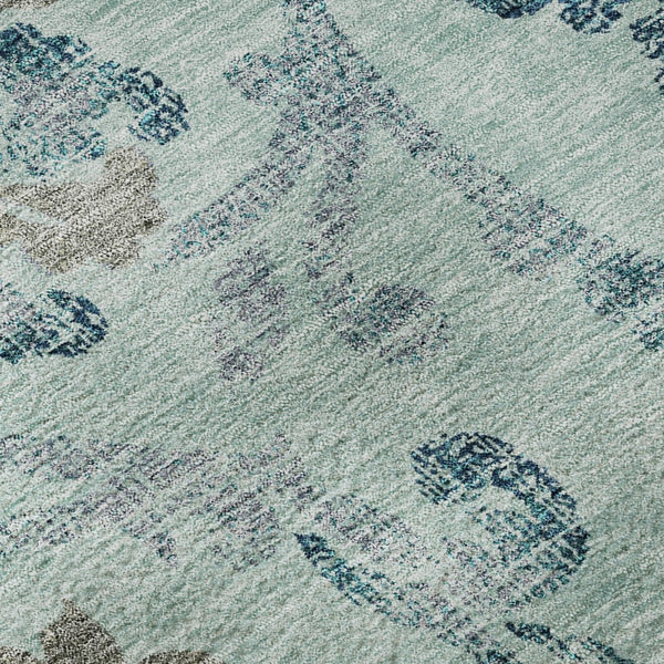 HomeRoots 8' Teal and Gray Floral Washable Round Rug - Durable, UV-Protected, Perfect for Homes with Kids & Pets 664005