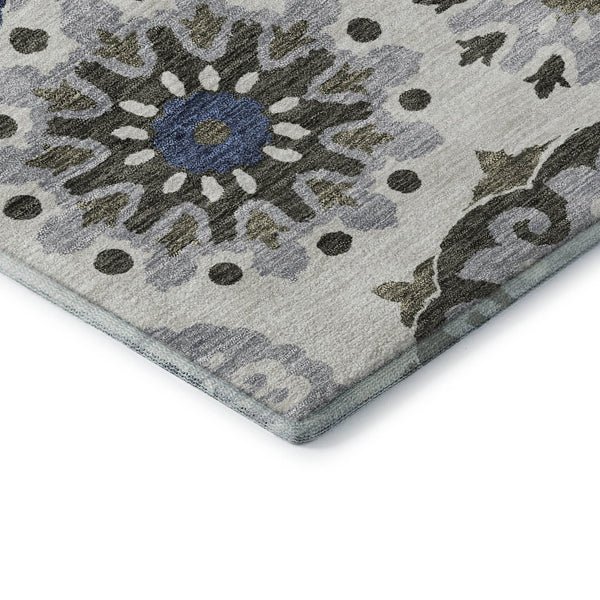HomeRoots 5' X 8' Pewter Blue & Gray Medallion Area Rug – Stylish, Washable, UV Protected for Busy Homes! 664052