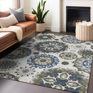 HomeRoots 5' X 8' Pewter Blue & Gray Medallion Area Rug – Stylish, Washable, UV Protected for Busy Homes! 664052
