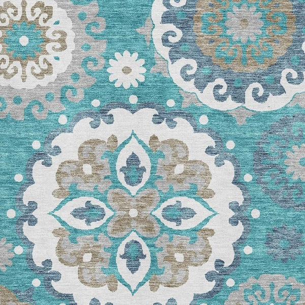 HomeRoots 5' X 8' Teal Ivory Gray Medallion Area Rug - Washable, UV Protected & Stylish for Any Space! 664076