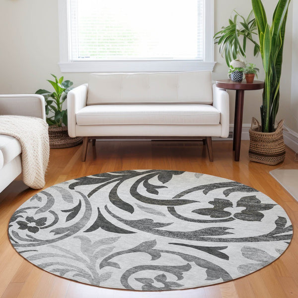 HomeRoots 8' Gray Ivory Silver Floral Washable Round Area Rug - UV Protected, Stain-Resistant & Stylish Decor 664125