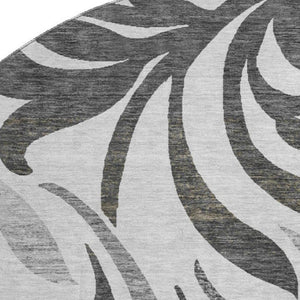 HomeRoots 8' Gray Ivory Silver Floral Washable Round Area Rug - UV Protected, Stain-Resistant & Stylish Decor 664125