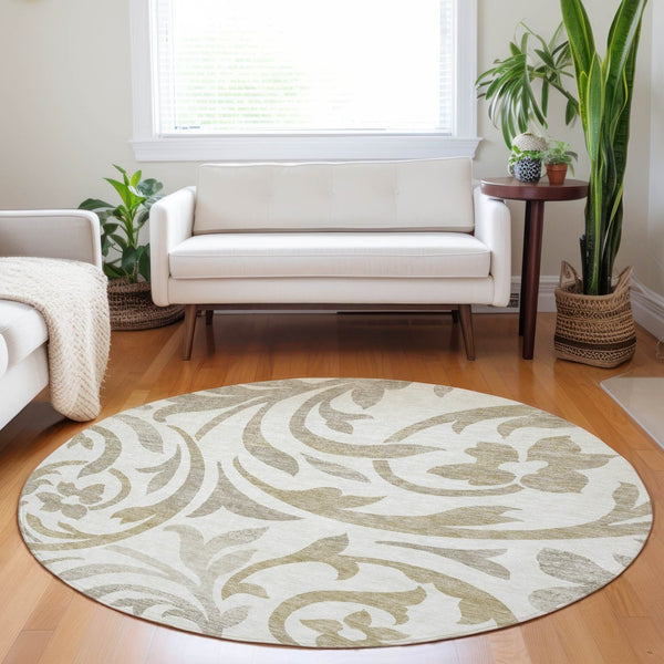 HomeRoots 8' Ivory Beige and Taupe Floral Washable Round Rug - Stylish, Durable, UV-Protected for Any Space! 664137