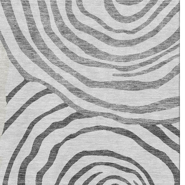 HomeRoots 5' X 8' Stylish Gray Silver Beige Abstract Area Rug – Washable, UV Protected & Durable for Homes 664196
