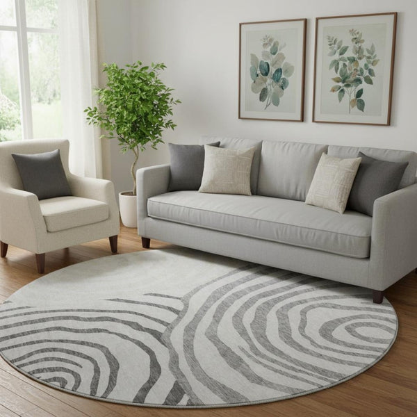 HomeRoots 8' Gray Silver and Beige Abstract Round Rug - Washable, UV-Protected, Soft for High Traffic Areas 664197