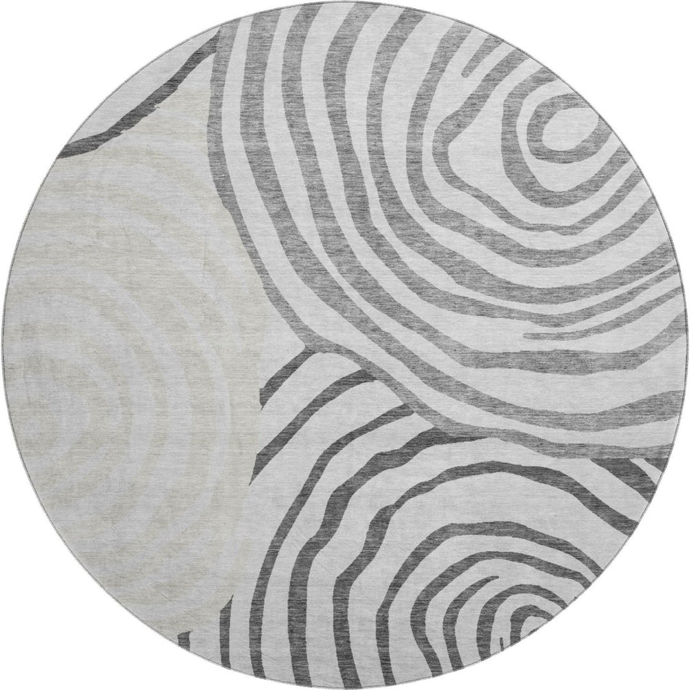 HomeRoots 8' Gray Silver and Beige Abstract Round Rug - Washable, UV-Protected, Soft for High Traffic Areas 664197