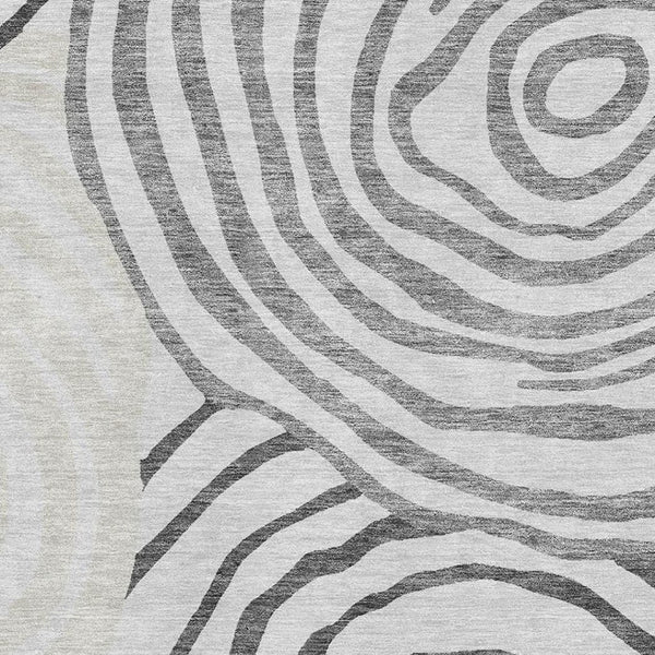 HomeRoots 10' Gray Silver Beige Abstract Area Rug - Washable, UV Protected, Stain Resistant for Busy Homes 664200