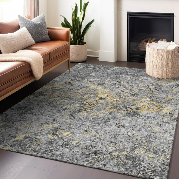 HomeRoots 9' X 12' Stylish Gray Gold Silver Diamond Rug - Washable, UV-Protected, Stain-Resistant Design! 664421