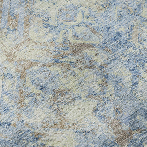 HomeRoots 8' Sky Blue Gray & Ivory Diamond Round Rug - Washable, UV-Protected & Stain-Resistant for Homes! 664443