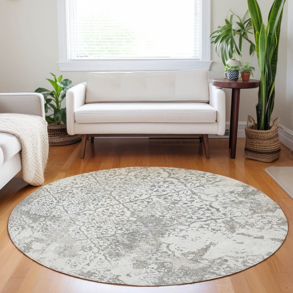 HomeRoots 8' Ivory and Gray Abstract Washable Round Rug - Durable, UV-Protected, Family-Friendly Design for Any Room 664503