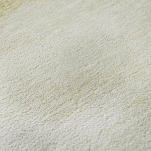 HomeRoots 8' Gold and Ivory Geometric Round Rug – Stylish, Washable, UV-Protected for Indoor & Outdoor Spaces 664567