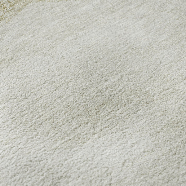 HomeRoots 8' Khaki and Ivory Geometric Round Rug - Washable, UV Protected, Perfect for Family Homes & Decor 664573