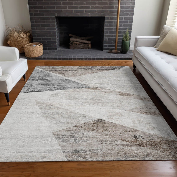 HomeRoots 5' X 8' Modern Silver Gray & Brown Geometric Area Rug - Washable, UV-Protected, Durable Design 664590