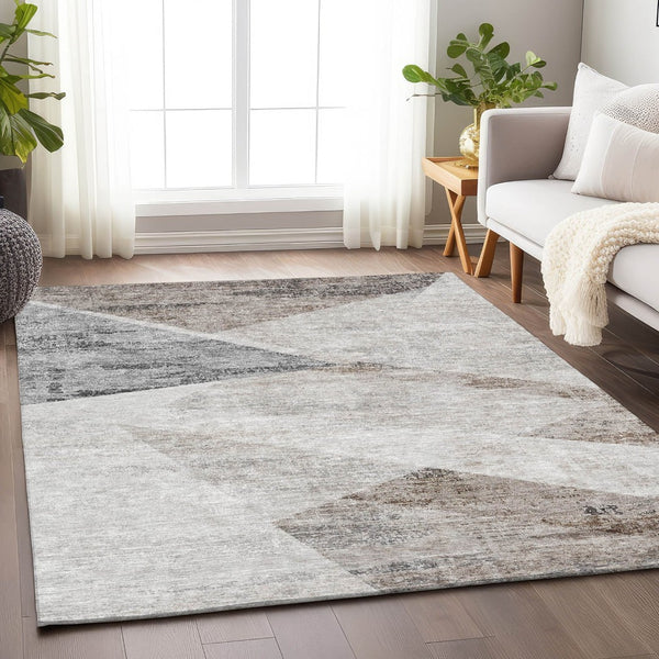 HomeRoots 5' X 8' Modern Silver Gray & Brown Geometric Area Rug - Washable, UV-Protected, Durable Design 664590