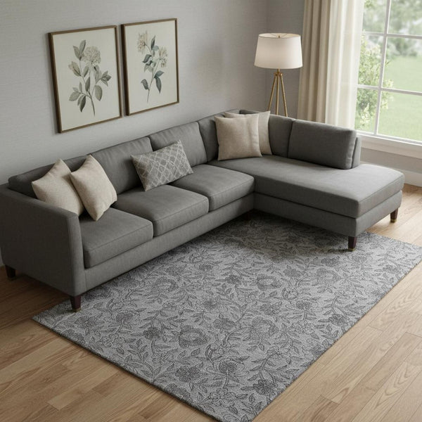 HomeRoots 8' X 10' Gray Floral Area Rug – Stylish, Washable, Stain-Resistant with UV Protection for High Traffic Areas 664622
