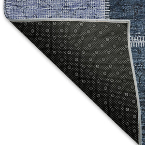 HomeRoots 8' Blue And Gray Patchwork Round Rug - Washable, UV Protected, Durable for High Traffic Homes 664651