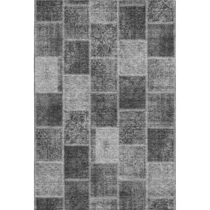 HomeRoots 9' X 12' Gray and Charcoal Patchwork Area Rug – Washable, UV Protected, Stain Resistant, Durable Design 664665