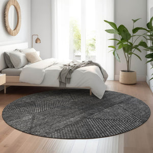 HomeRoots 8' Charcoal and Silver Geometric Washable Round Rug - Durable, Stylish, UV-Protected for Any Room 664849