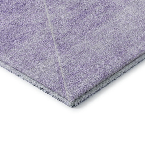 HomeRoots 8' Purple and Ivory Geometric Washable Round Rug - Durable, Stain Resistant, UV Protected Accent Piece 664957