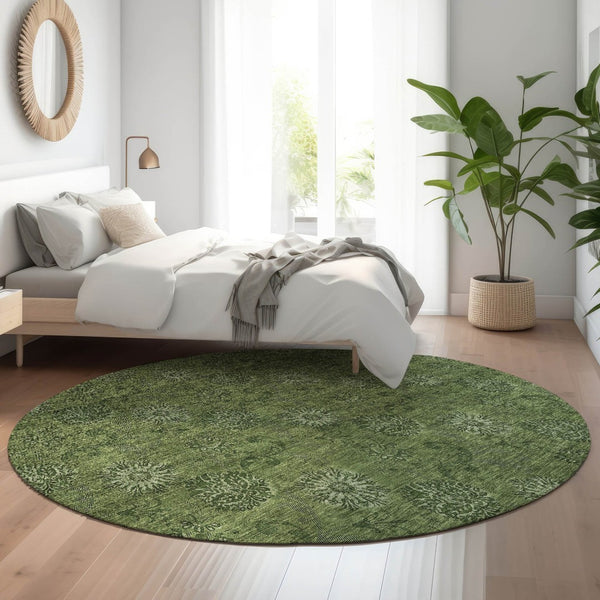 HomeRoots 8' Olive Green and Ivory Floral Washable Round Rug - Durable, Stain-Resistant, UV Protected for All Spaces 665329