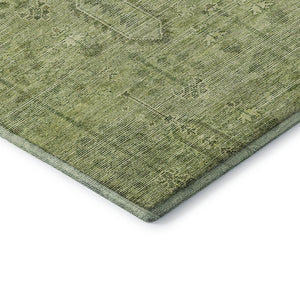 HomeRoots 8' Sage and Green Southwestern Washable Round Rug - Durable, UV-Protected, and Stain-Resistant Design 665436