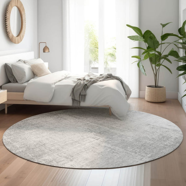 HomeRoots 8' Silver and Gray Abstract Washable Round Area Rug - Durable, UV-Protected, Modern Design for Homes 665660