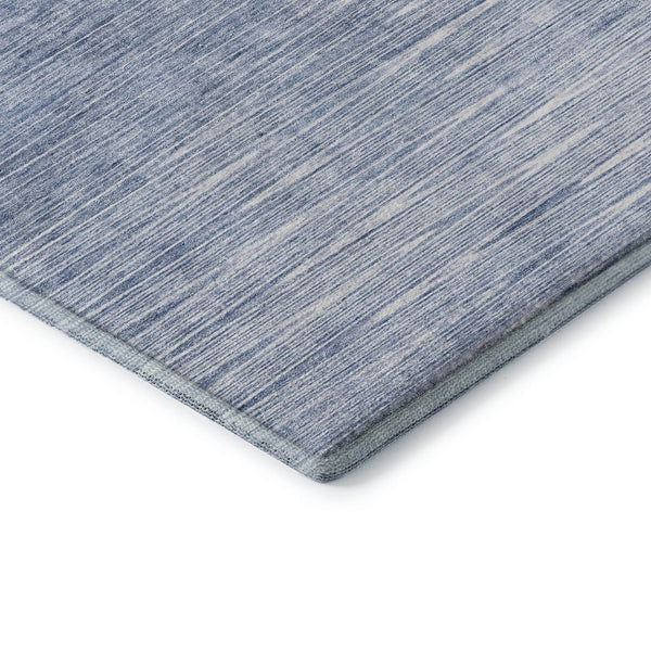 HomeRoots 8' Denim Blue and Ivory Abstract Washable Round Rug - Stain-Resistant, UV Protected, Durable Style! 665762